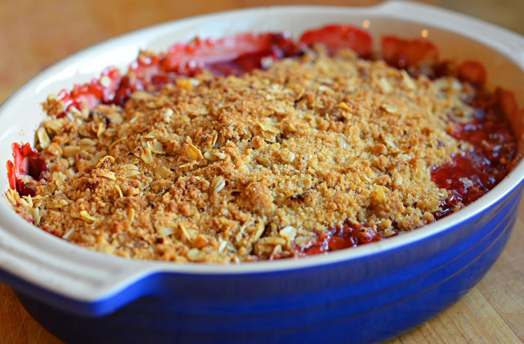 Strawberry Rhubarb Crisp - Vimarsana News