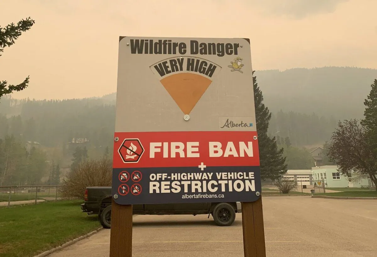 Blairmore area danger wildfire warning signage is shown in this handout image provided by Alberta's fire service. (The Canadian Press/HO-Government of Alberta Fire Service)