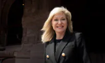 Mississauga Mayor Crombie Exploring Possibility of Running for Ontario Liberal Leadership: Source