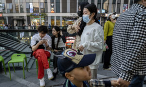 China Facing New Wave of COVID-19 Infections