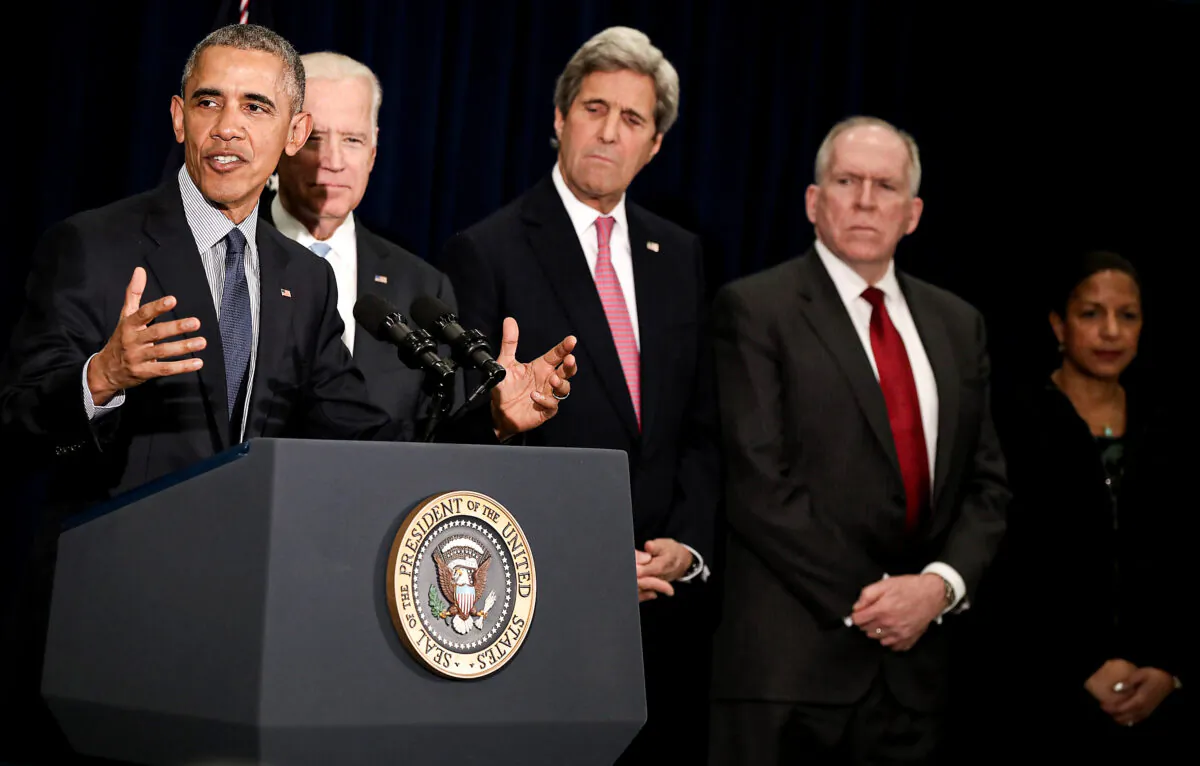 President Barack Obama delivers remarks from the headquarters of the CIA as (L–R) Vice President Joe Biden, Secretary of State John Kerry, CIA Director John Brennan, and national security adviser Susan Rice look on, in Langley, Va., on April 13, 2016. (Win McNamee/Getty Images)