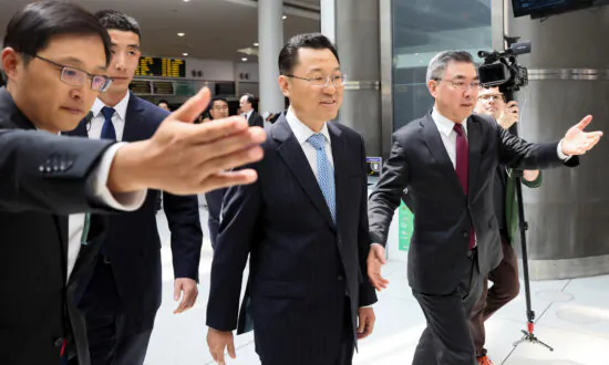 China’s New Ambassador to US Arrives in New York, Acknowledges Serious Challenges in Relations