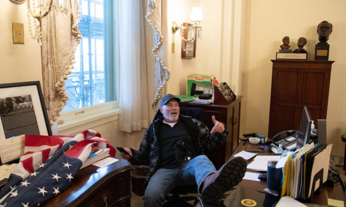 Man Who Put Feet on Pelosi's Desk on Jan. 6 Learns Fate 