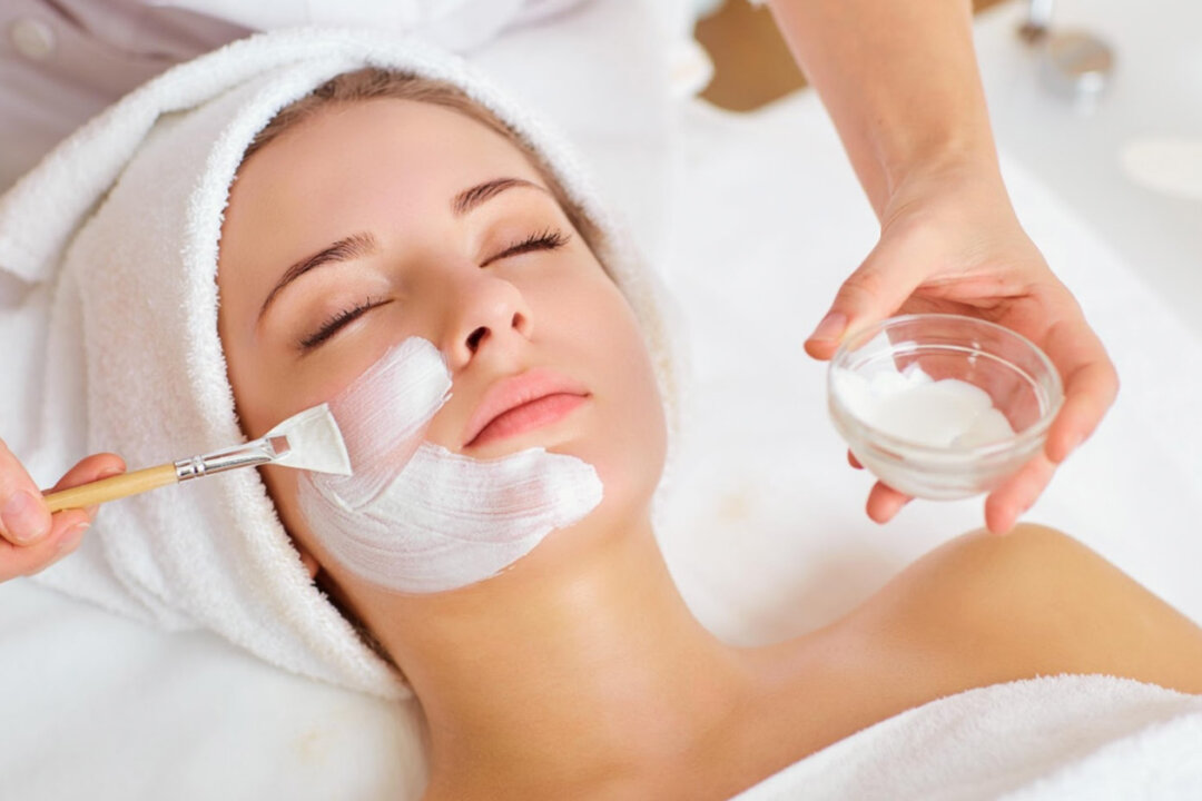 Clear and Brighten Complexion With Homemade Facial Mask and Skin Nourishing Tea
