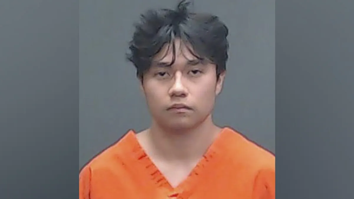 Cesar Olalde. (Bi-State Detention Center via AP)