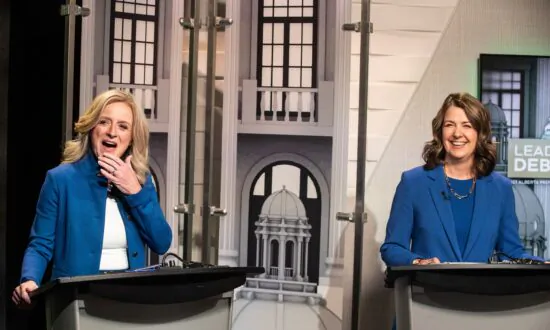 Smith, Notley Announce First Pieces of Planned Legislation If Elected Alberta Premier