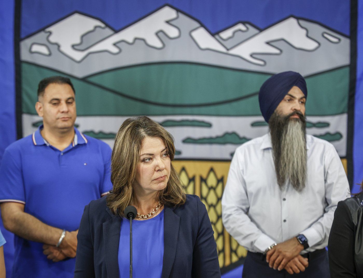 UCP Leader Smith Says She Is 'Delighted' by Endorsements From Harper, Poilievre - Vimarsana News