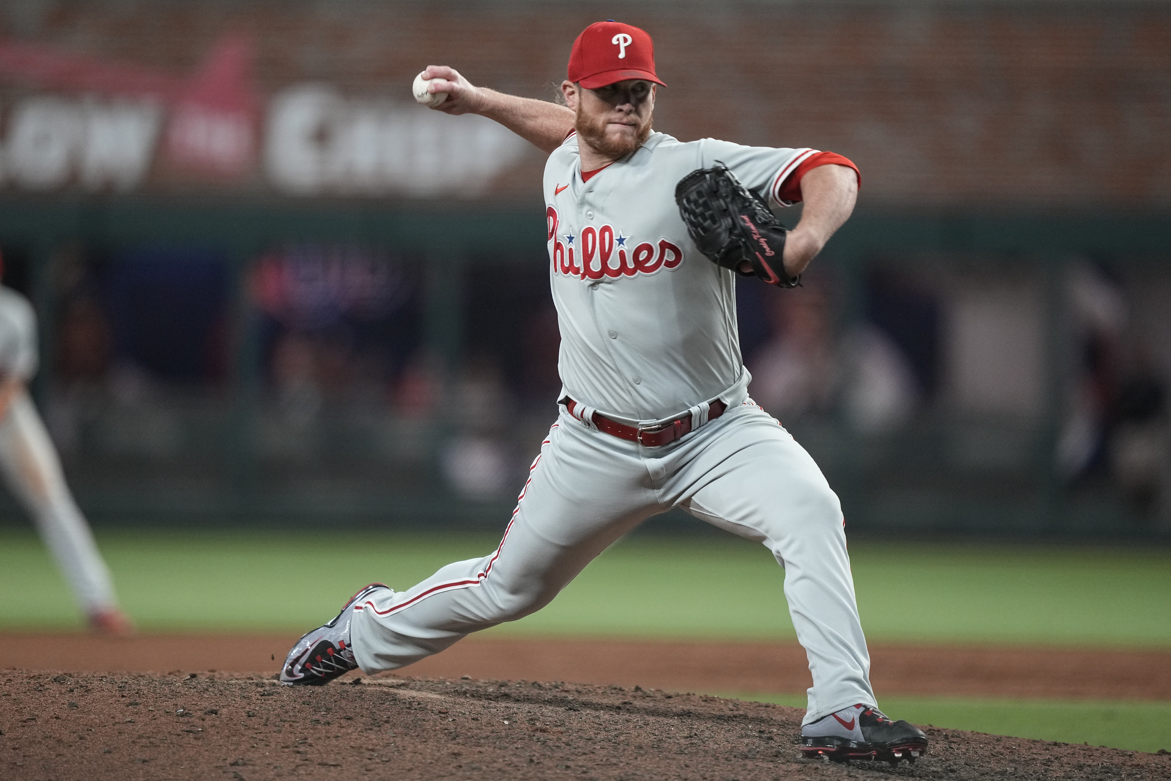 Kimbrel 8th Pitcher in MLB History to Earn 400 Saves, Phillies