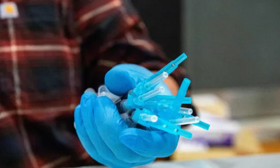 Pregnant Ontario Nurse Facing Termination Asks Hospital to Reconsider COVID Vaccine Mandate