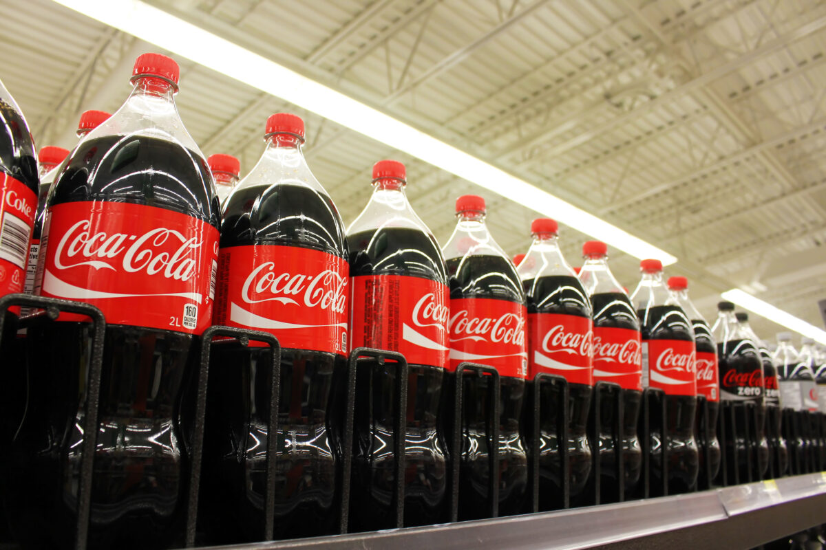 NextImg:Surprising Uses for Coca-Cola