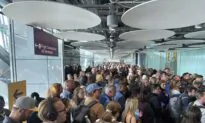 Systems Error Affecting Electronic Gates Leaves Travelers to UK Waiting for Hours