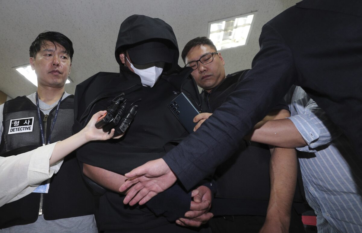 NextImg:South Korean Arrested for Opening Plane Emergency Exit Door, Faces up to 10 Years in Prison