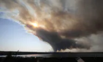 Nova Scotia Wildfire Smoke Spreads to US, Prompting Air Quality Alerts