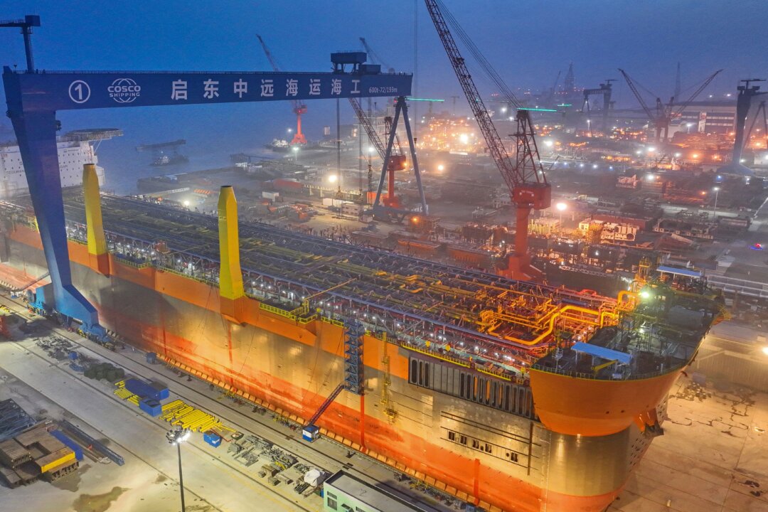 China Completes $16B CSSC-CSIC Merger Forming World's Largest Shipbuilder