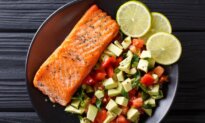 Recipe: Grilled Salmon and Avocado Salsa