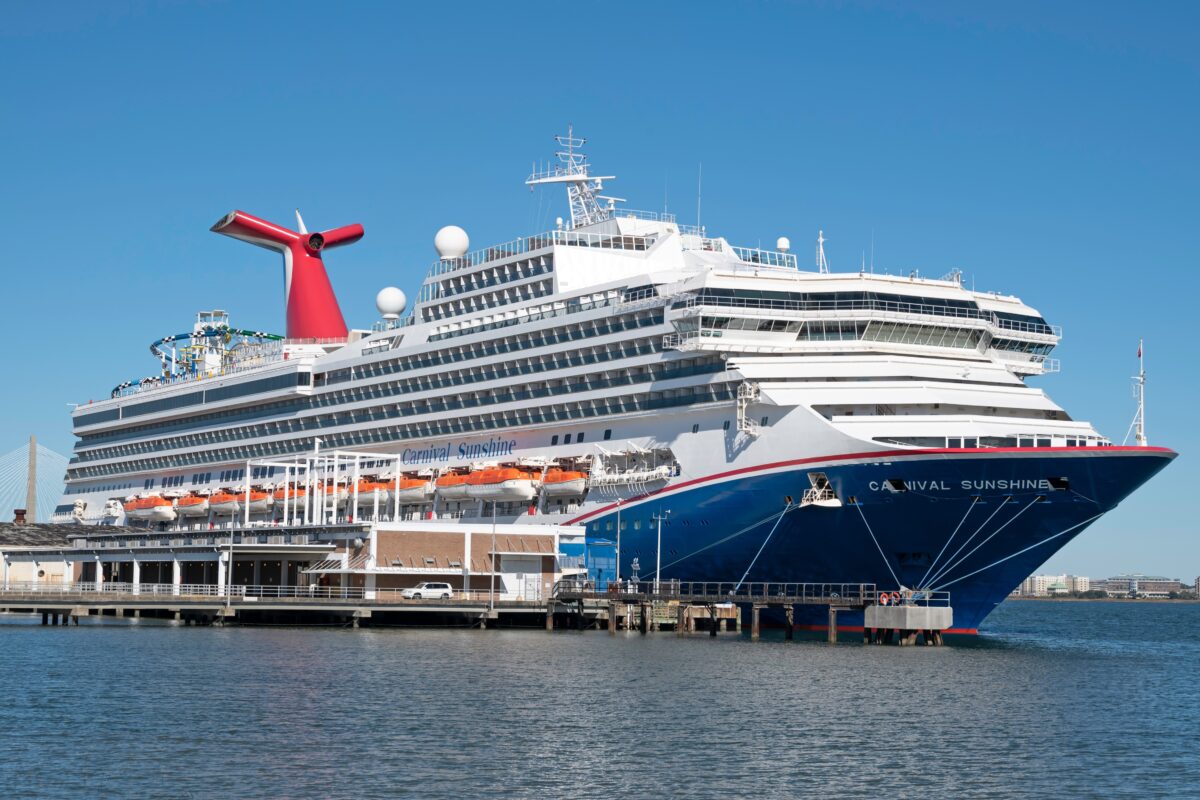 charleston cruise ship death