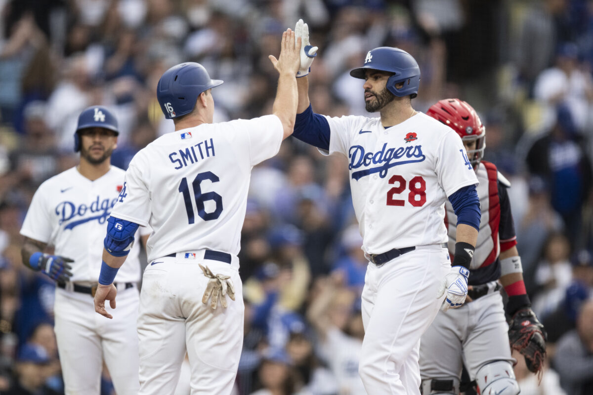 Martinez, Freeman Power Dodgers' Big Inning in 6–1 Win Over Nationals