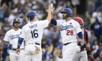 Martinez, Freeman Power Dodgers’ Big Inning in 6–1 Win Over Nationals