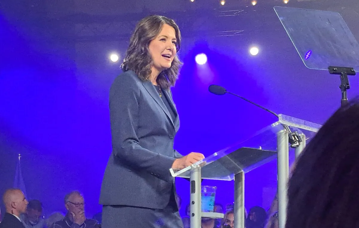 Alberta Premier Danielle Smith delivers her victory speech at UCP headquarters in Calgary on May 29, 2023. (Michael Wing/The Epoch Times)