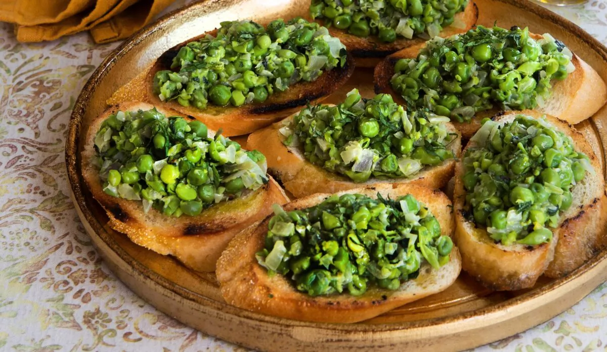 The mint brings out the flavors in this light appetizer, Gravely says. "I sometimes squirt a tiny bit of fresh lemon to brighten the taste, and I serve with a dry prosecco." (Food Seen)