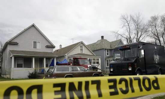 Man, 2 Children Found Dead in Indiana Home With High Carbon Monoxide Levels