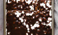 Mississippi Mud Cake Makes Marshmallows the Star