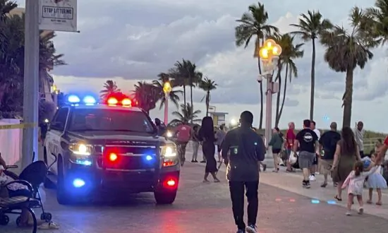 FBI Seeking Photos, Videos to Identify Suspects in Florida Memorial Day Beach Shooting
