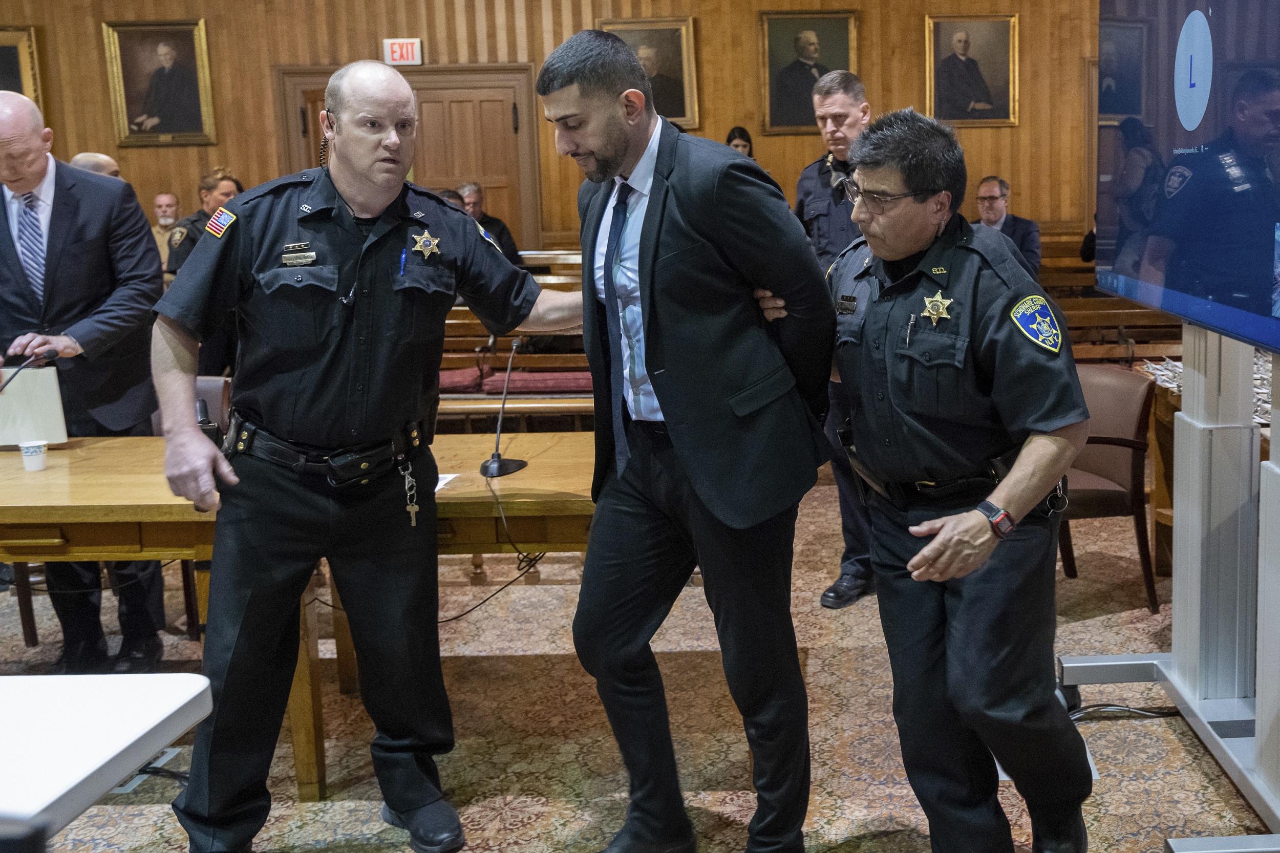 Limo Company Manager Sentenced to at Least 5 Years for New York Crash That Killed 20 - Vimarsana News