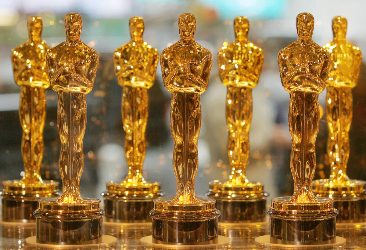 Oscar statuettes are displayed at Times Square Studios 23 in New York in January 2006. (Don Emmert/AFP via Getty Images)