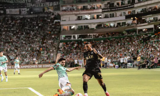 Leon Jump in Front LAFC in 1st Leg of Champions League Final