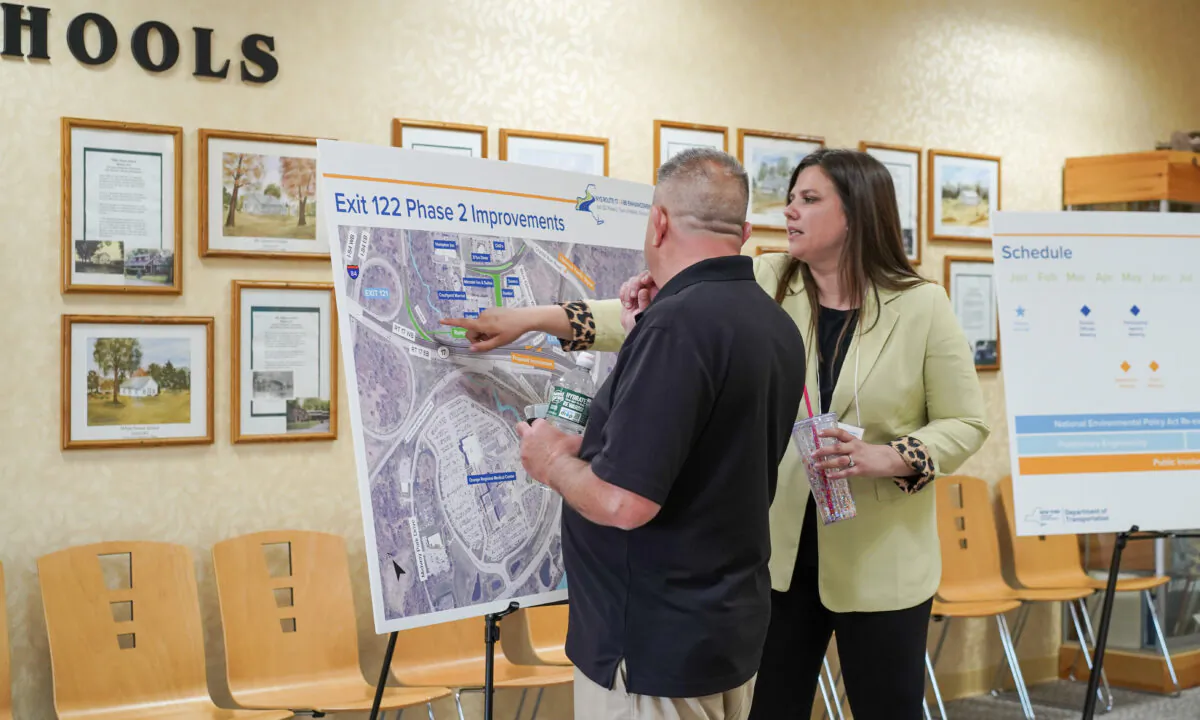 New York State Department of Transportation held a public meeting about the phase two improvements of Exit 122 at Town of Wallkill town hall in Middletown, N.Y., on May 31, 2023. (Cara Ding/The Epoch Times)