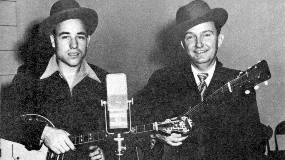 Bajo player Earl Scruggs (L) and Lester Flat. 