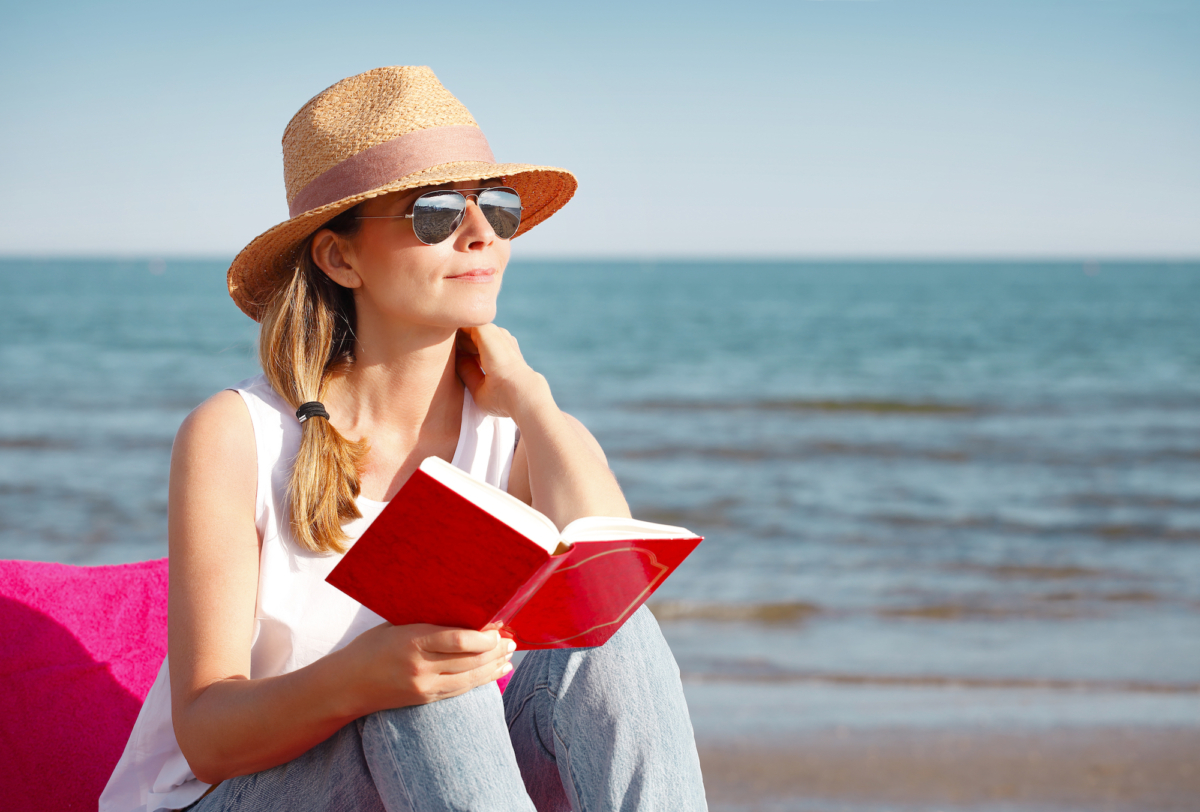 NextImg:Vacation by the Book: The Joys and Benefits of Popcorn Reading
