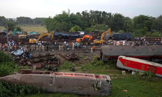 Indian Railways Official Says Error in Signaling System Led to Crash That Killed 275 People