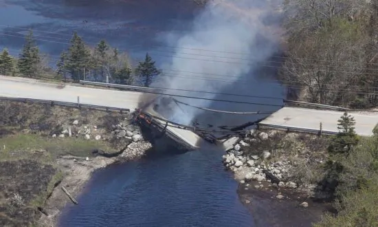 Halifax-Area Wildfire 100 Percent Contained, but Shelburne Fire Still out of Control