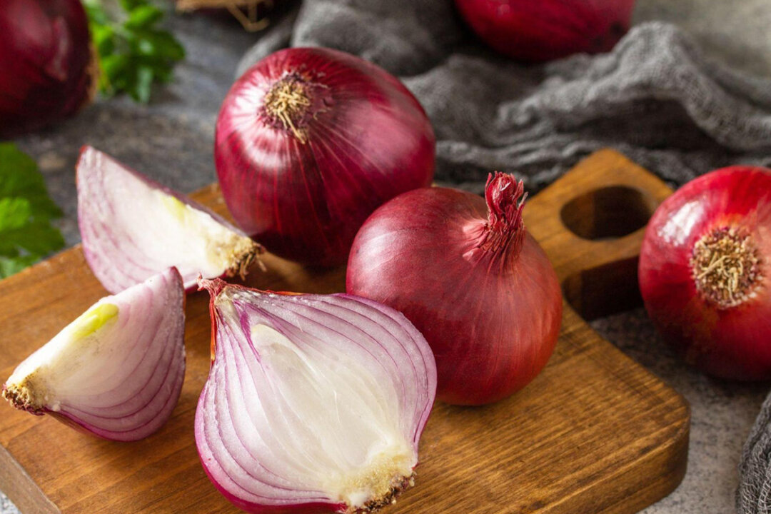 In traditional Chinese medicine, onions are a therapeutic herb. (Elena Hramova/Shutterstock)
