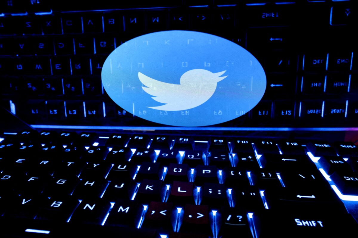 NextImg:Twitter's New CEO Linda Yaccarino Logs First Day in Role