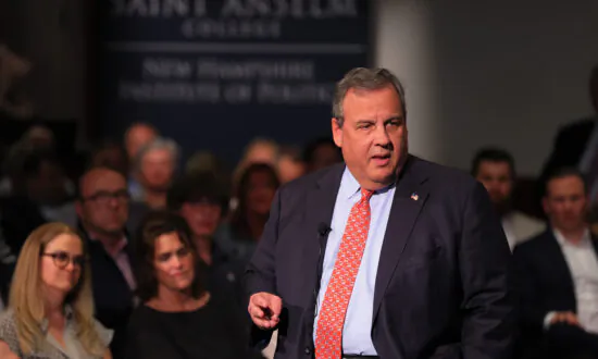 Then There Were 11: Chris Christie Joins Republican Race for White House