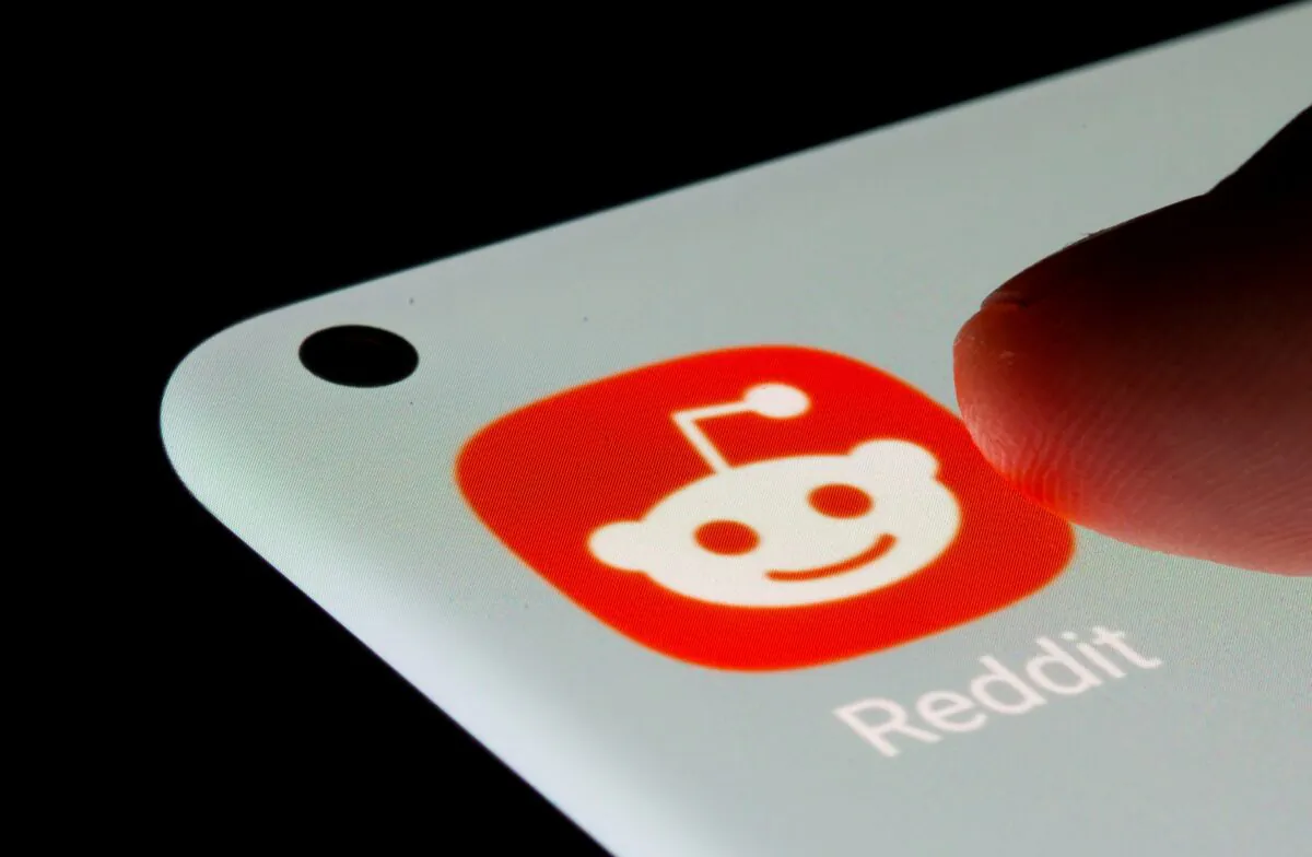 The Reddit app is shown on a smartphone, on July 13, 2021. (Dado Ruvic/Illustration/Reuters)