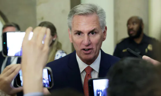 House Leaders Cancel Votes for Rest of Week After Conservative Mini-Rebellion