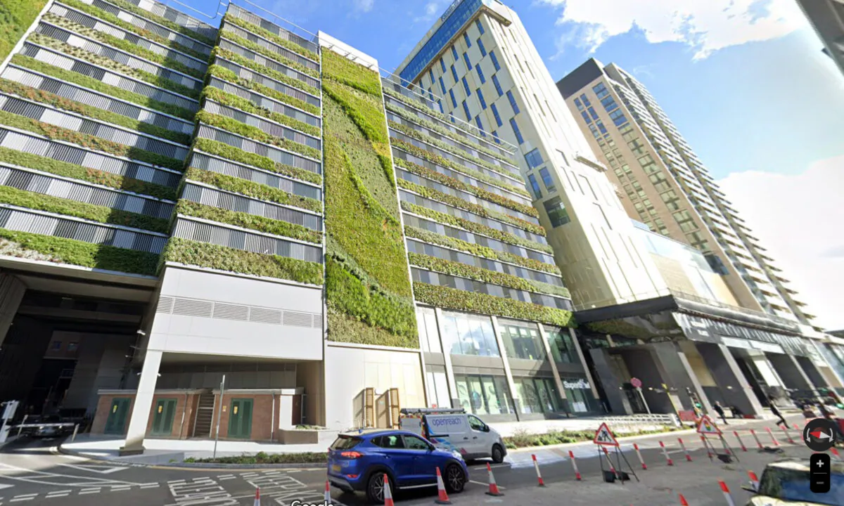 General view of a hotel and a shopping center at Victoria Square, Woking, Surrey, England. (Google Maps/Screenshots)