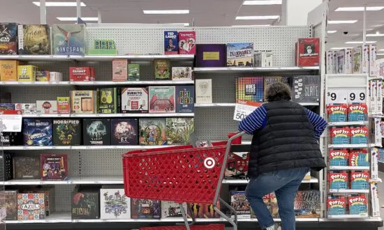 California Bill to Stop Employees From Confronting Shoplifters Goes to Assembly
