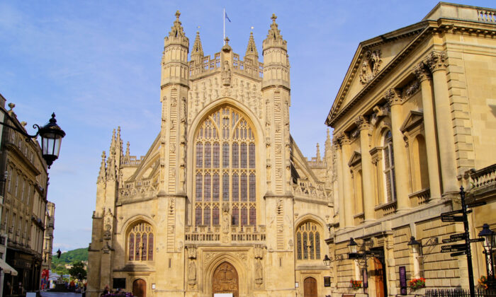 Bath Abbey: The Best of English Gothic Architecture