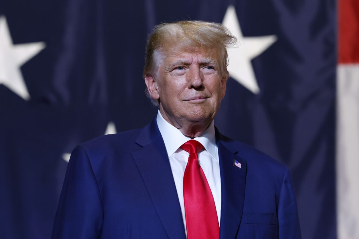 Trump Says He'll End Democrats' Electric Vehicle Policies
