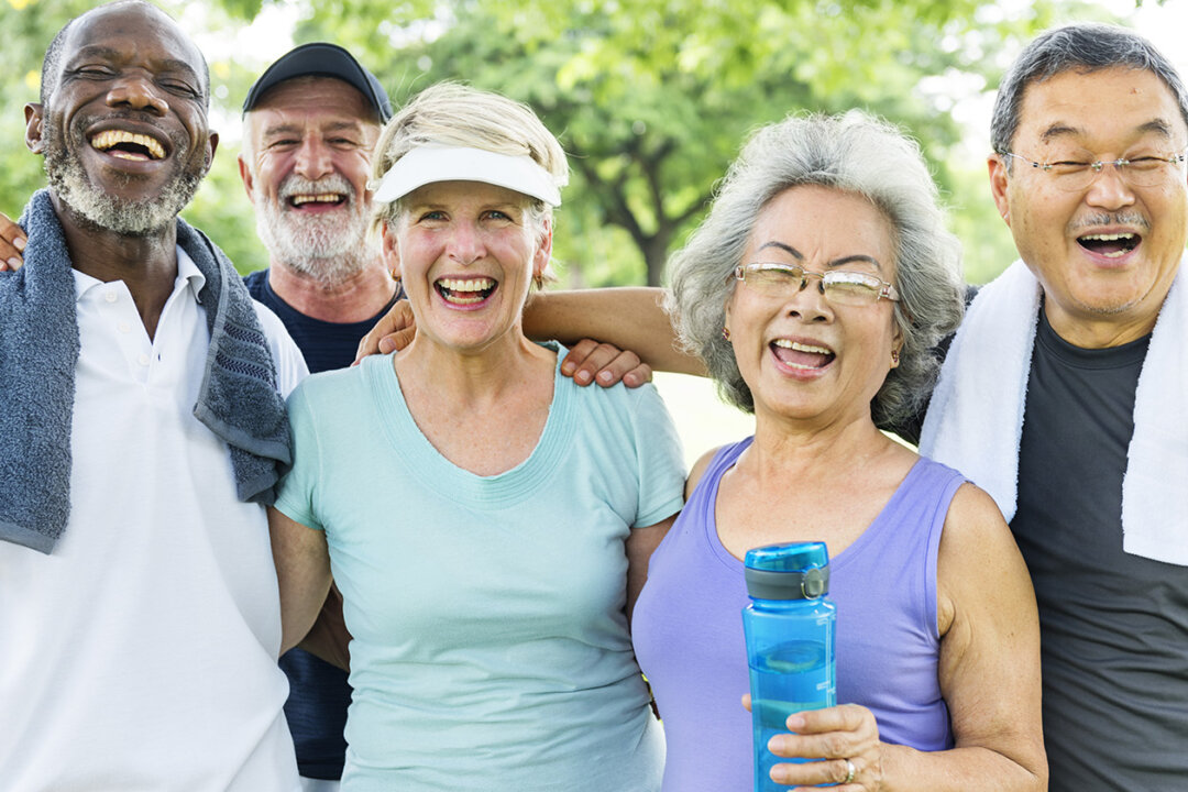 Working out is for everyone. (Rawpixel.com/Shutterstock)
