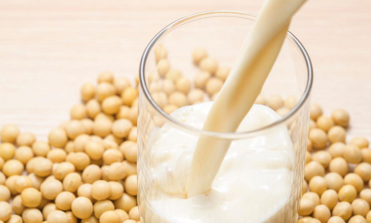 NextImg:Soy Isoflavones–Carcinogenic or Anti-Cancer? Health Benefits of Soy Milk Revealed