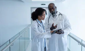 MD or DO? It's All the Same in the Hospital Room, Study Finds