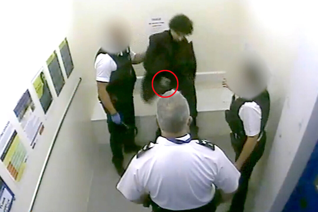 Man Who Shot Dead Police Sergeant in Cell Guilty of Murder | The Epoch ...