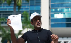 Vivek Ramaswamy Announces FOIA Request to Expose Biden Communication in Trump Indictment Case