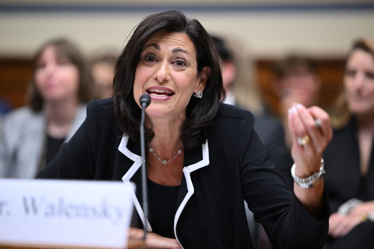 CDC Director Defends 'Vaccinated People Do Not Carry the Virus' Claim